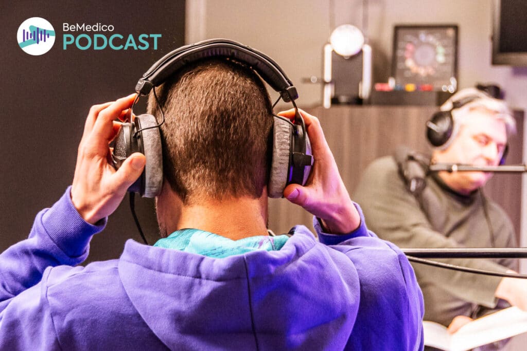 BeMedico Podcast | Achter de schermen met logo